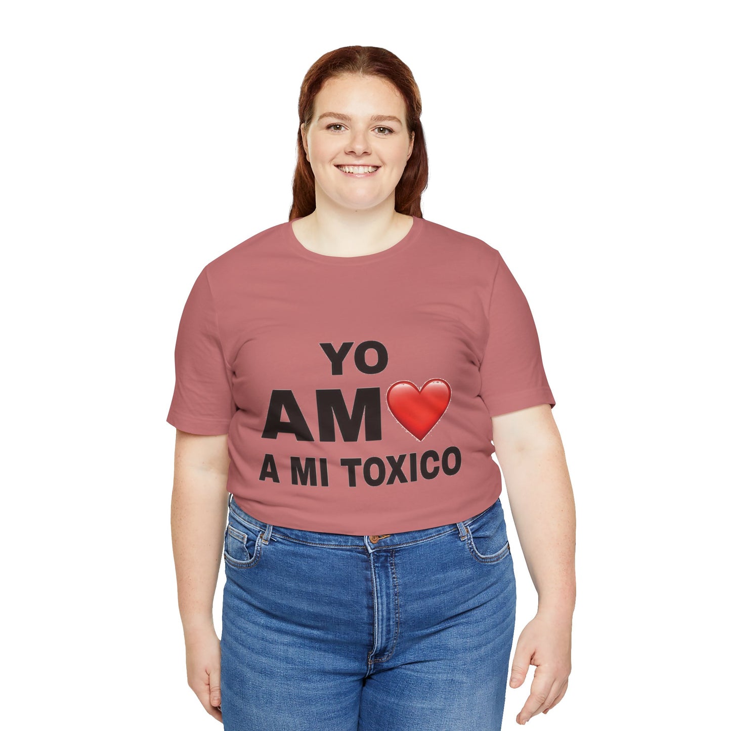Unisex Funny Relationship Tee - "Yo Amo a Mi Tóxico", Casual Gift, Valentine's Day, Couples Shirt, Trendy Style, Humorous Apparel
