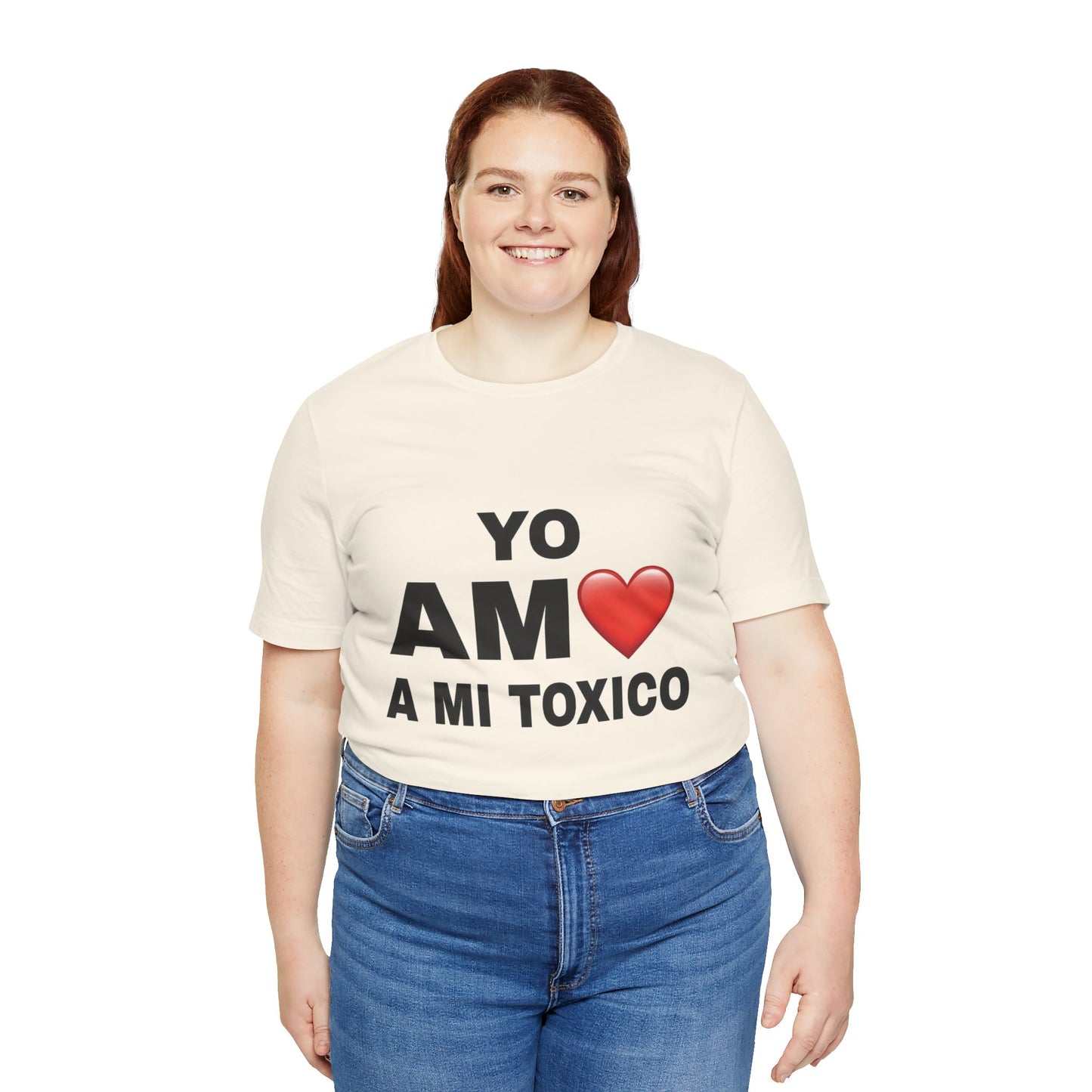 Unisex Funny Relationship Tee - "Yo Amo a Mi Tóxico", Casual Gift, Valentine's Day, Couples Shirt, Trendy Style, Humorous Apparel