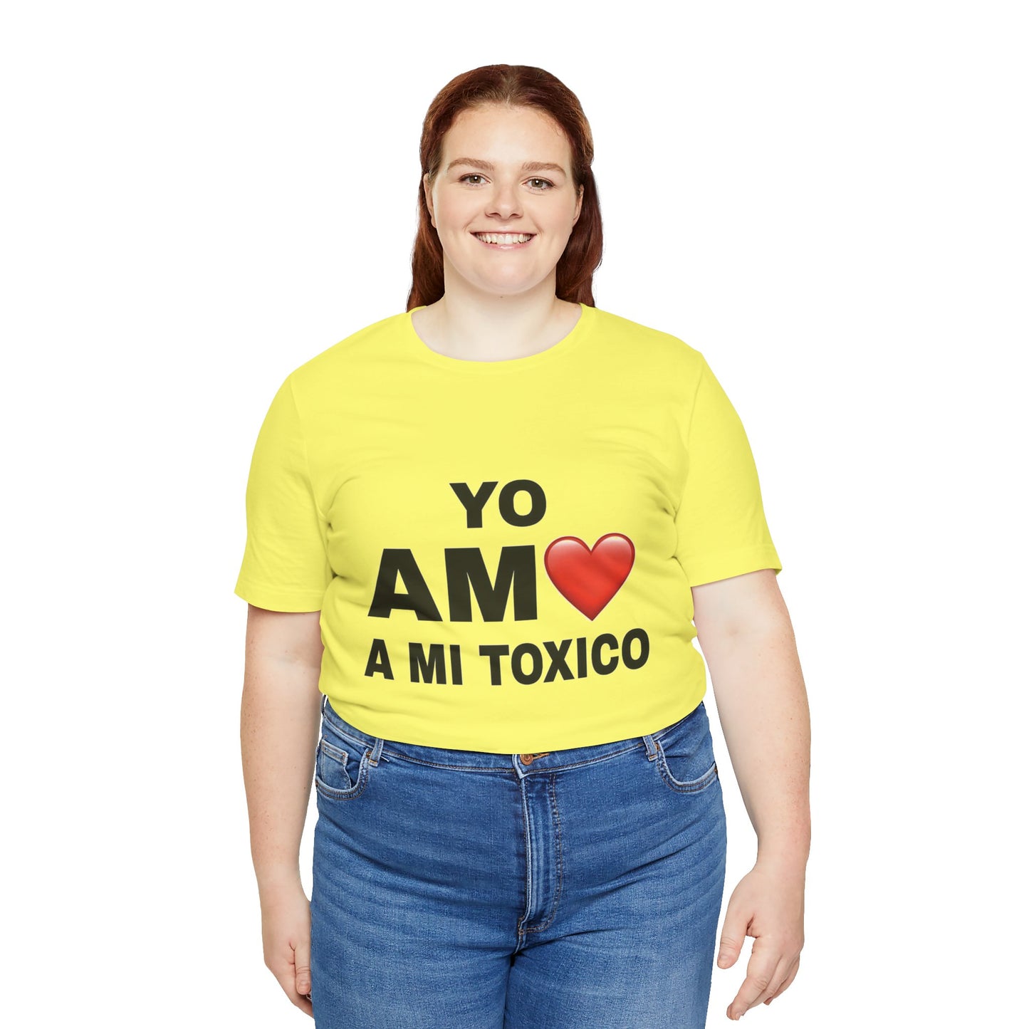 Unisex Funny Relationship Tee - "Yo Amo a Mi Tóxico", Casual Gift, Valentine's Day, Couples Shirt, Trendy Style, Humorous Apparel