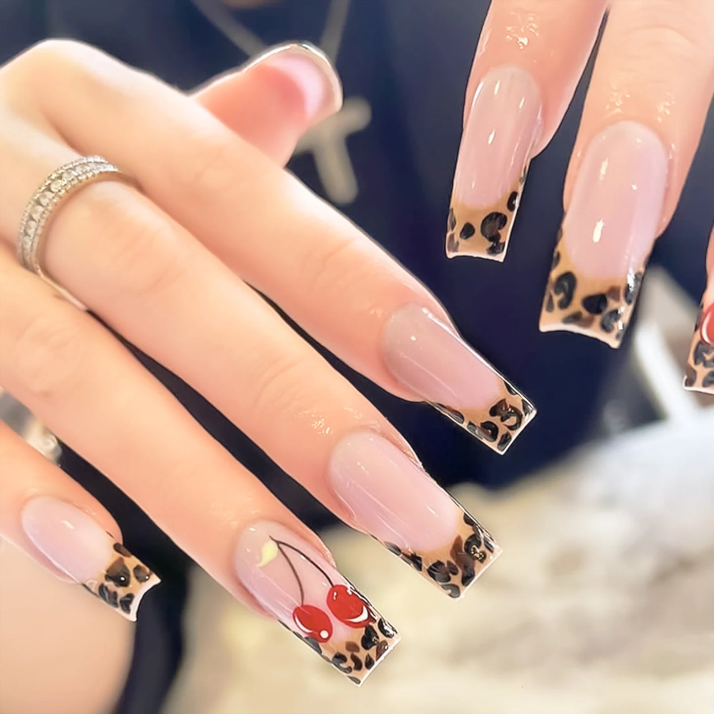 24pcs Autumn Brown French Fake Nails