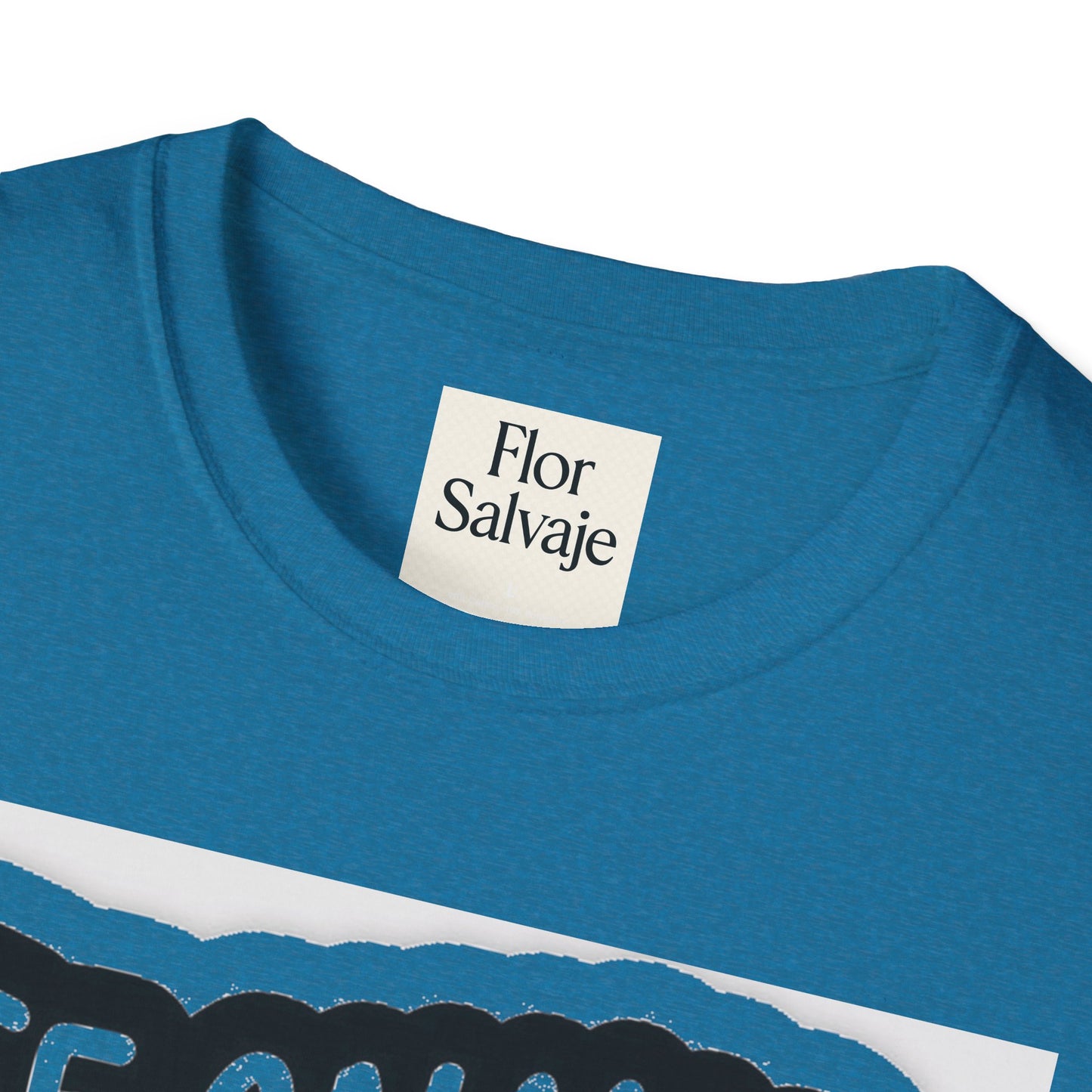 Relaxing Vibes Unisex Softstyle T-Shirt - 'Te Calmas O Te Calmo' Design