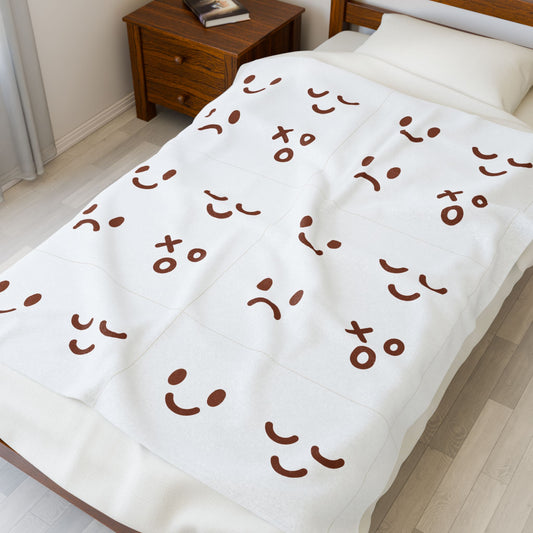 Cozy Velveteen Plush Blanket with Playful Expressions